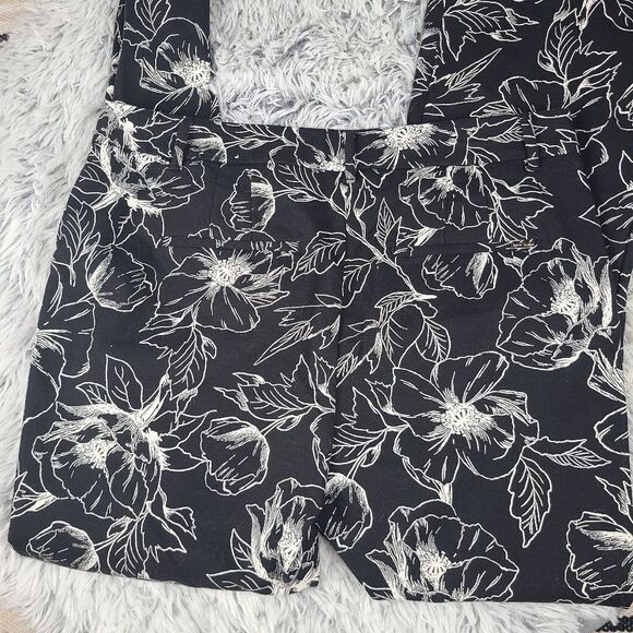 White House Black Market Floral Printed Crop Flare Pants Women's 10 Long - Picture 8 of 9